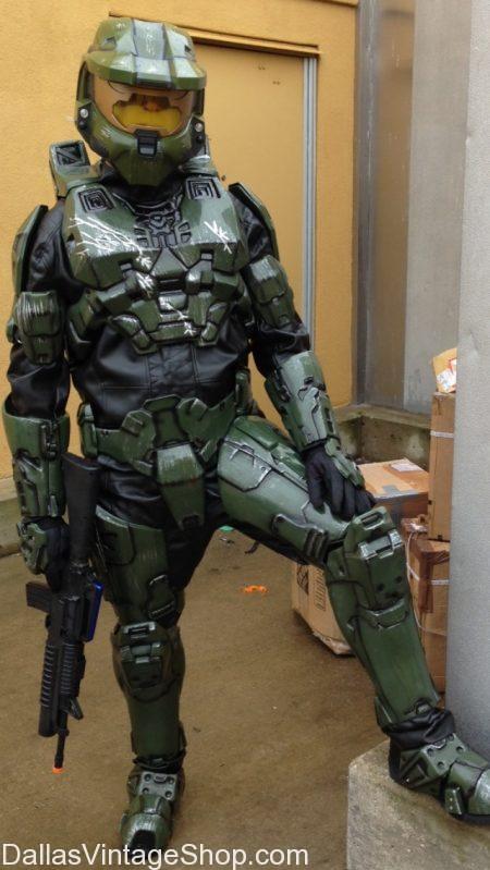 FAN EXPO CONVENTION INFO: Costume Policies, Prop Rules, Cosplay Events Details HERE! Also get Best Fan Expo Cosplay Costumes like this Master Chief Halo Deluxe Outfit & the Best Fan Expo Costumes & Ideas.