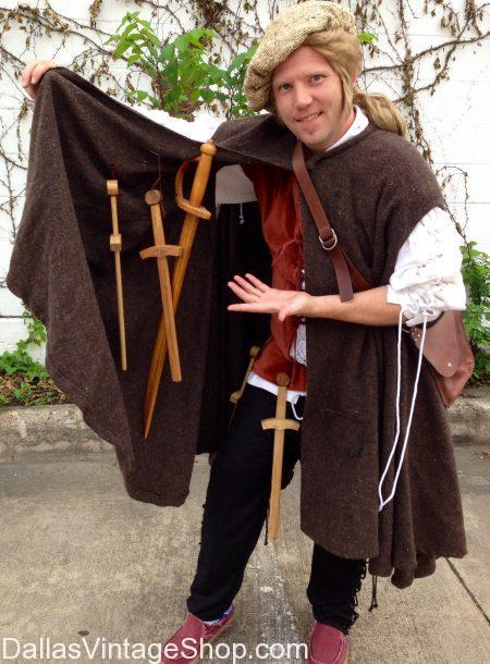 Scarborough Renaissance Festival Dates & Info, SRF Costumes; Kids & Adults Garb: Merchant Class, Peasants, Royalty, Complete Outfits, Accessories & Ideas at Dallas Vintage Shop.