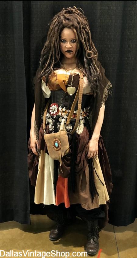 Fan Expo Costumes Dallas, Fan Expo Costume Costume Suggestions & Ideas for Fan Expo Dallas. You will love this Tia Dalma Voodoo Mysterious Soothsayer, turned Villain, Character Costume from Pirates of the Caribbean Movie Series. It is sensational.
