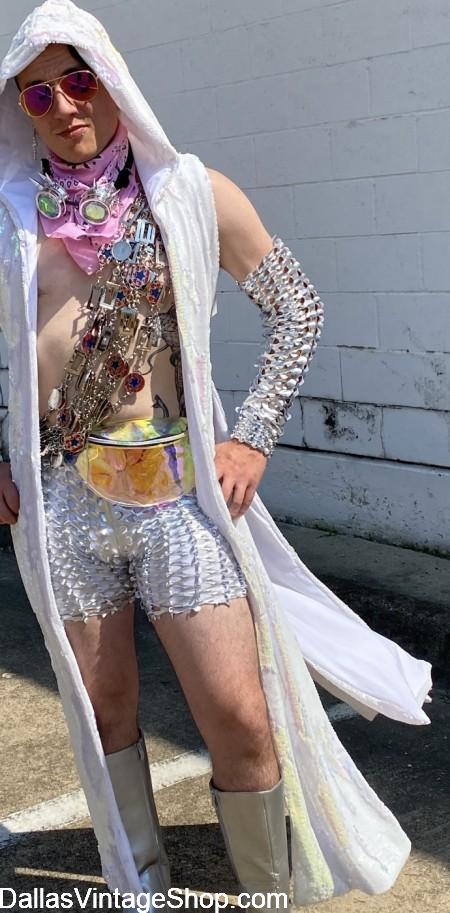 BEST BURNING MAN MEN'S OUTFITS: Rave Style Desert Robes, Long Flowing Vests & Assassin Style Hooded Robe.